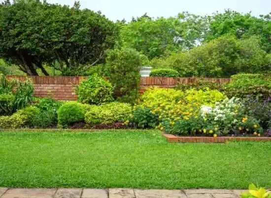 landscaping services Green Knoll